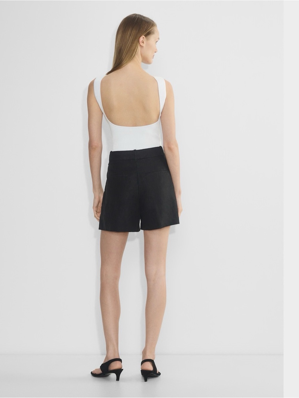 Aritzia Babaton Sculpt Knit Backless top Black XS